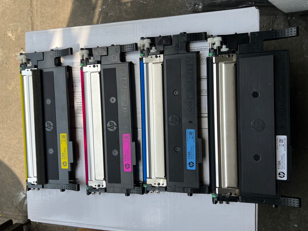 Mực in HP 119A Yellow bóc máy mới