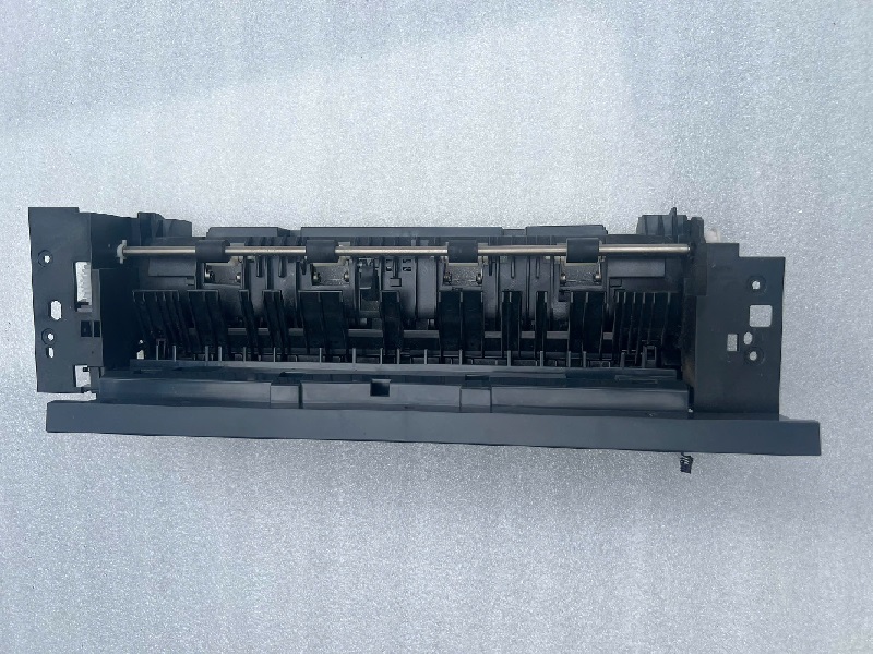 Bệ giấy ra Máy in HP LaserJet Enterprise M712dn (RC3-3182)