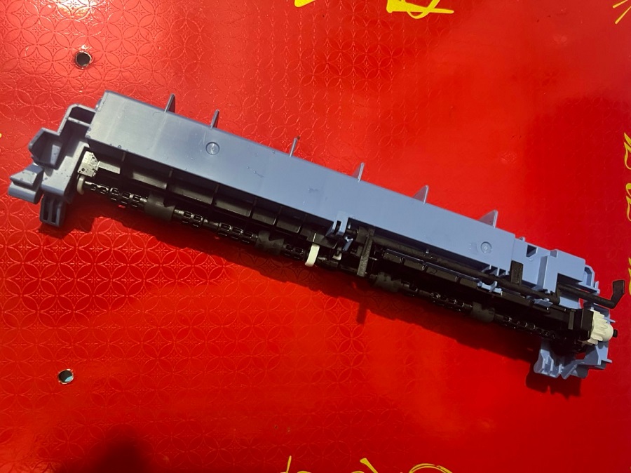 Bệ nhận giấy sau máy in Brother 2240d