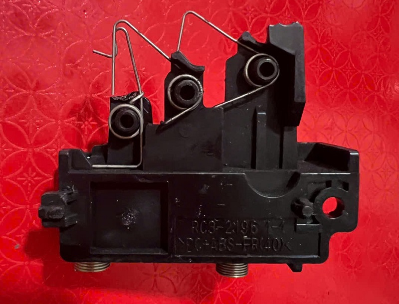 Bệ tiếp mát máy in HP LaserJet 706n (RC3-2196)