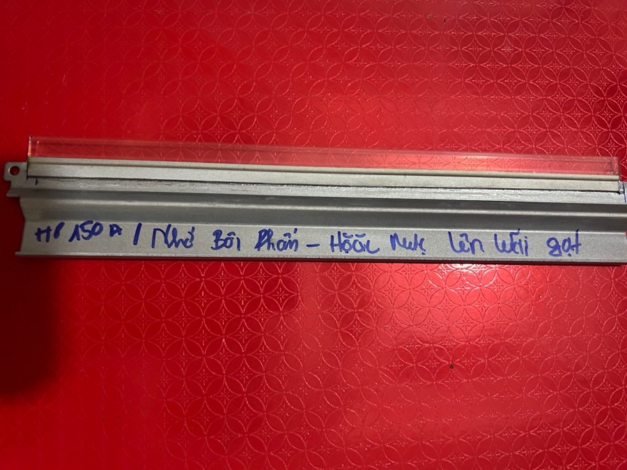 Gạt lớn máy in HP M150a