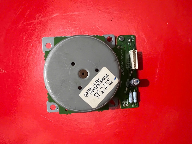 Mô tơ chính Canon iR 2006 (RM1-6786) – Linh kiện chính hãng, hàng tháo máy, bảo hành 3 tháng